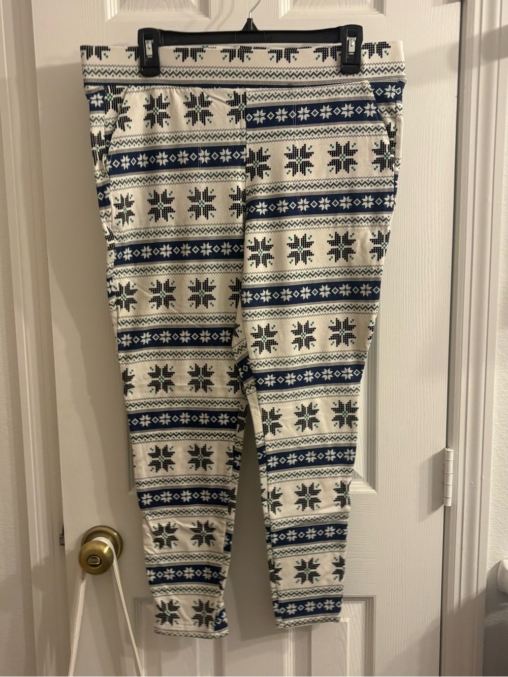 torrid Cream and Navy Fair Isle Womwn’s  Leggings